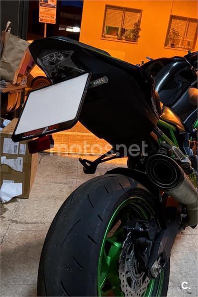 Kawasaki Z 900 – Vista 3