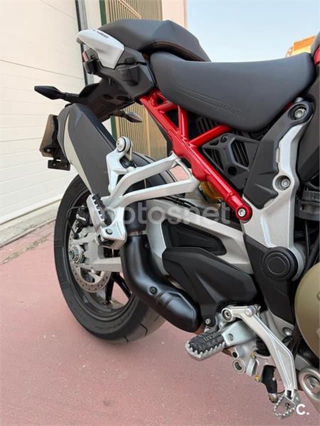 Ducati Multistrada V4 19.800 € 2022 Granada - 4