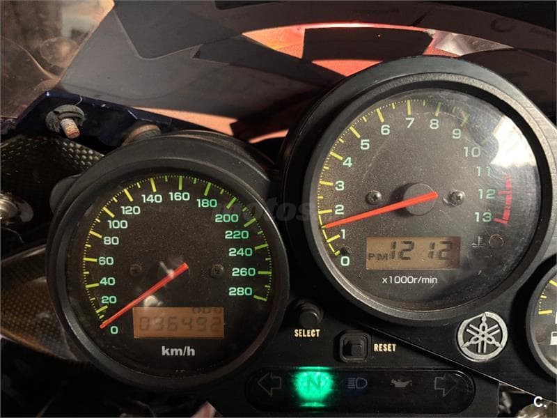 Yamaha FZ1 N – Vista 2