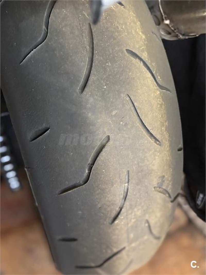 Yamaha FZ1 N – Vista 6