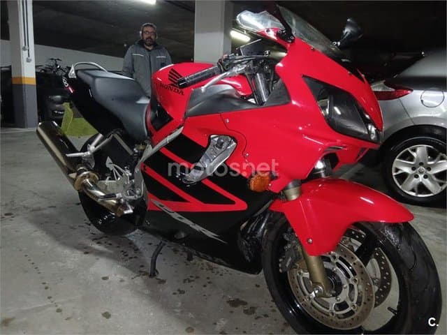 Honda CBR 600F 3500 € 2007 Madrid - 1