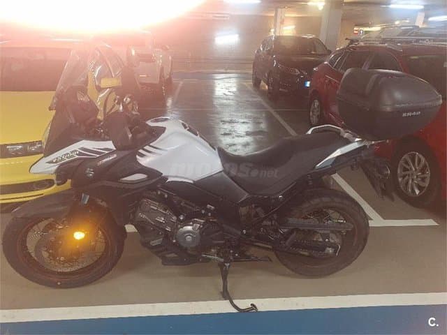 Suzuki V-Strom 650 ABS – Vista 7