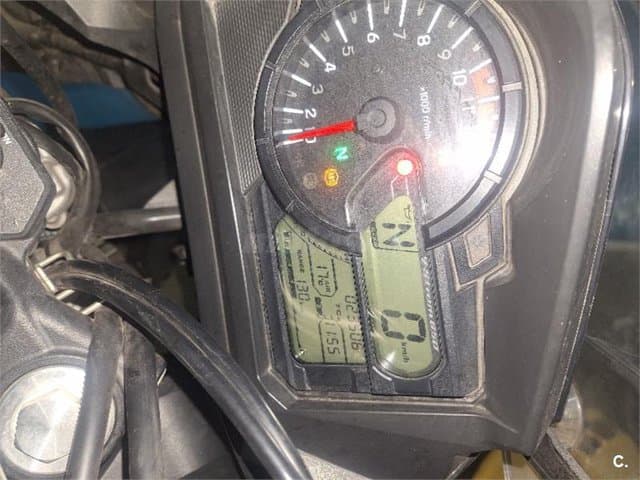 Suzuki V-Strom 650 ABS – Vista 8