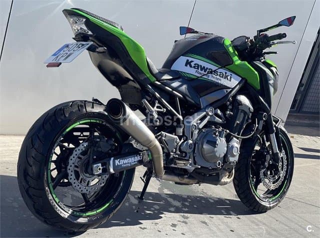Kawasaki Z 900 – Vista 2