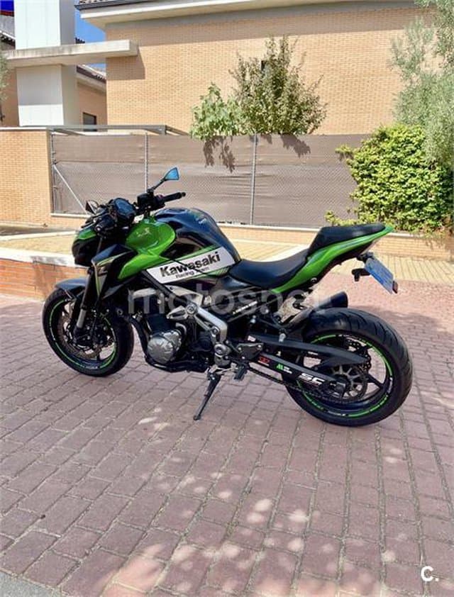 Kawasaki Z 900 – Vista 3
