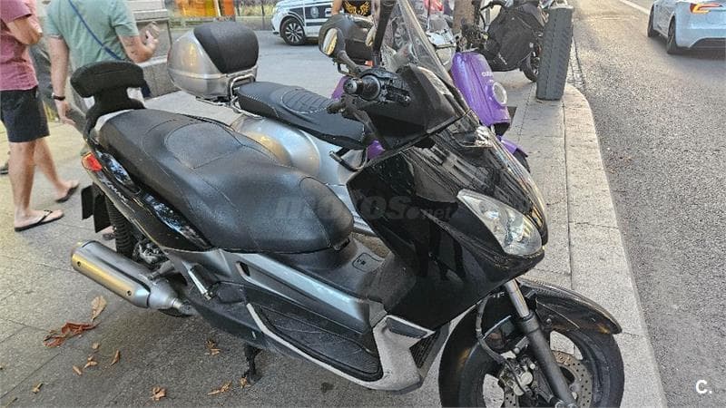 Yamaha XMAX 250 – Vista 2