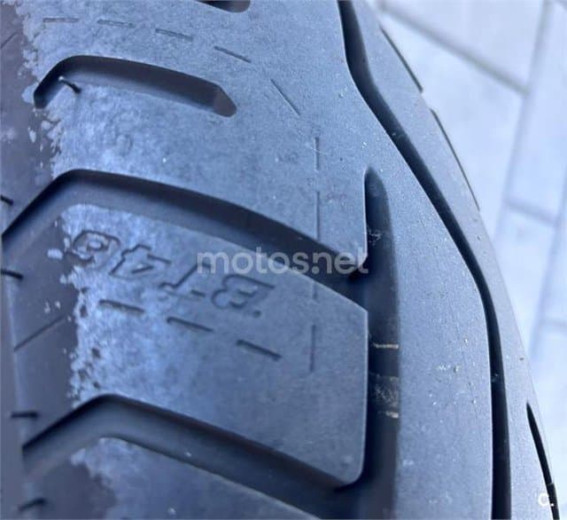 Honda VTR 250 – Vista 3