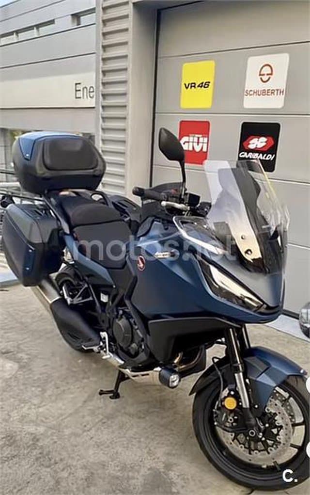 Honda NT1100 – Vista 1