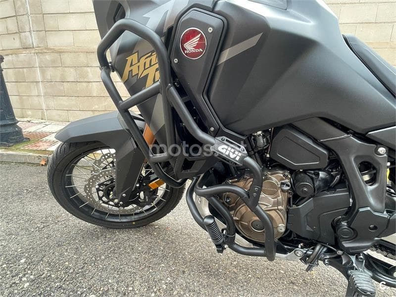 Honda CRF1100L Africa Twin 16.850 € 2024 Madrid - 5
