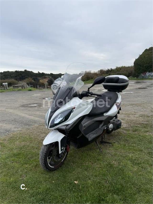 Kymco Xciting 500 R ABS 1950 € 2010 Bizkaia - 9