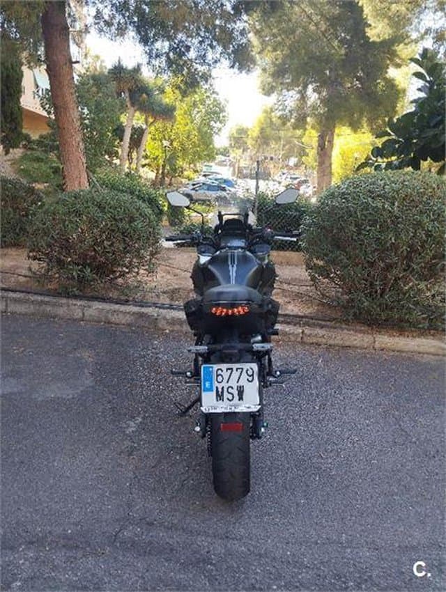 Kawasaki Versys – Vista 5