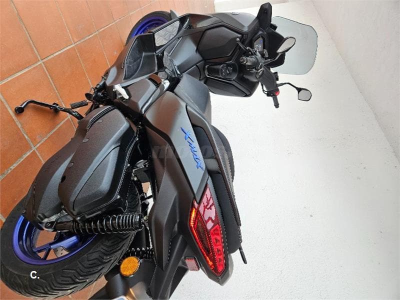 Yamaha XMAX 300 – Vista 2