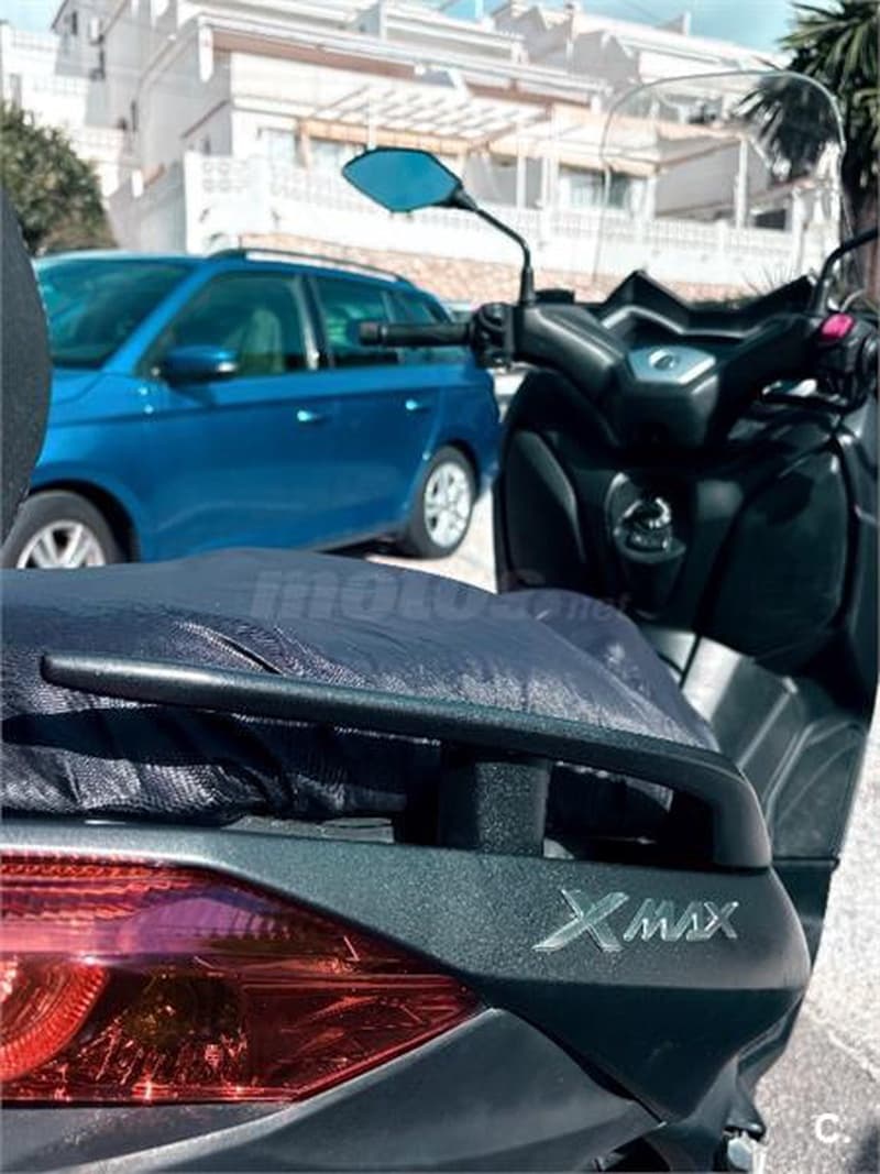 Yamaha XMAX 125 – Vista 7