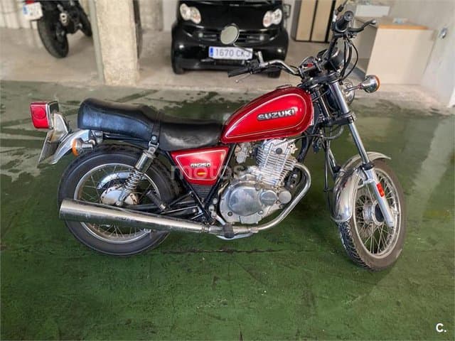 Suzuki GN 250 1300 € 1998 Granada - 1