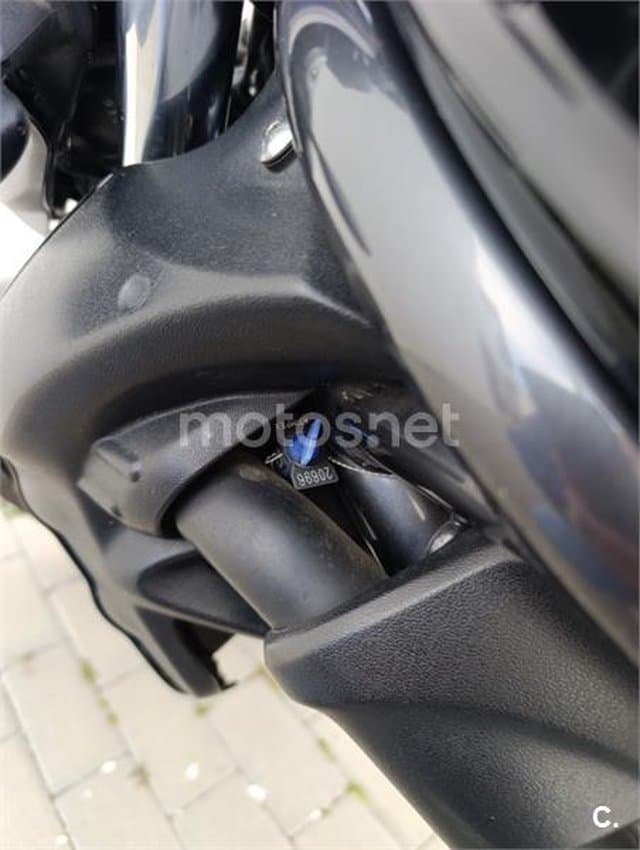 Suzuki Gladius 650 – Vista 2