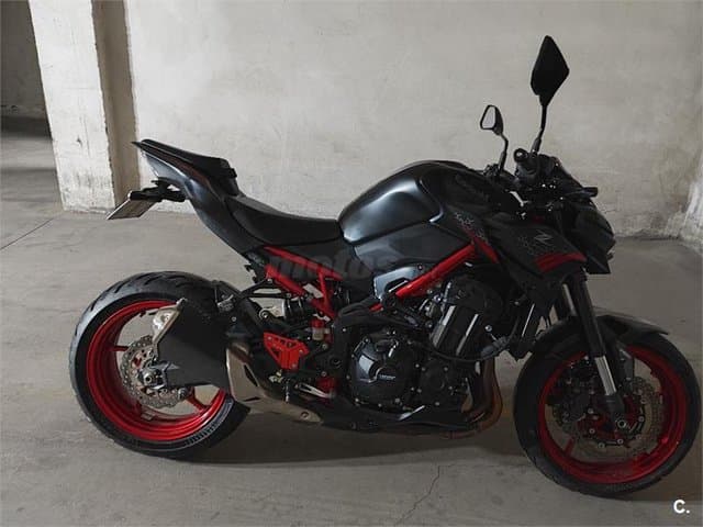 Kawasaki Z900RS 6800 € 2021 León - 3