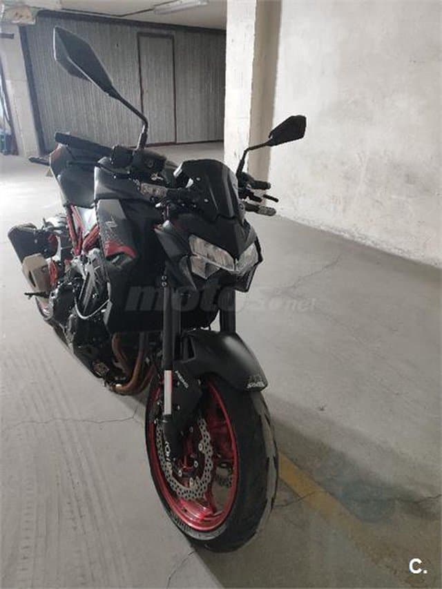 Kawasaki Z900RS 6800 € 2021 León - 4