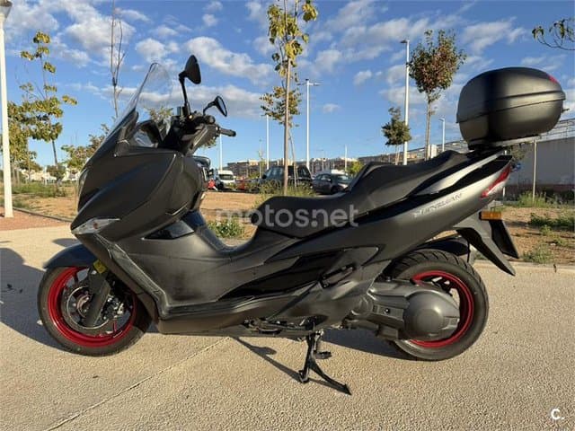 Suzuki BURGMAN 400 – Vista 1