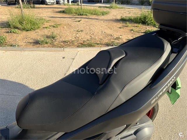 Suzuki BURGMAN 400 – Vista 4