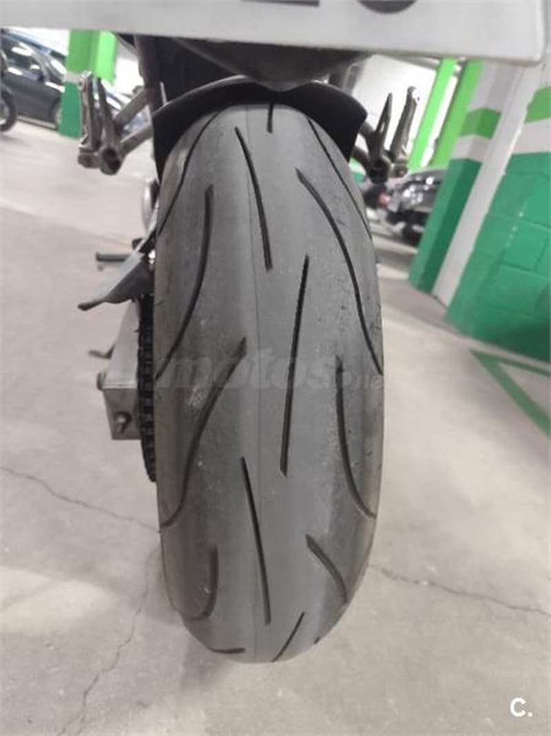 Yamaha FZ6 S – Vista 4