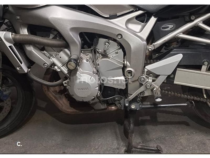 Yamaha FZ6 N – Vista 5