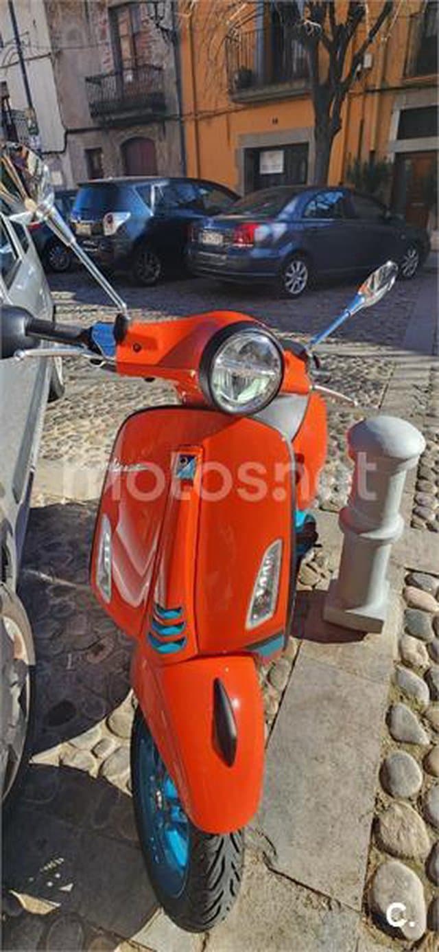 Vespa Primavera 3400 € 2025 Girona - 1