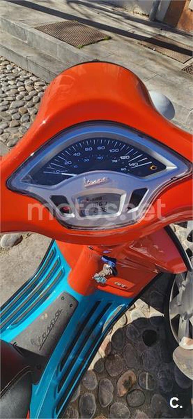 Vespa Primavera 3400 € 2025 Girona - 2
