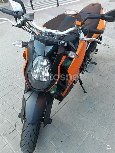KTM 990 SUPER DUKE – Vista 7