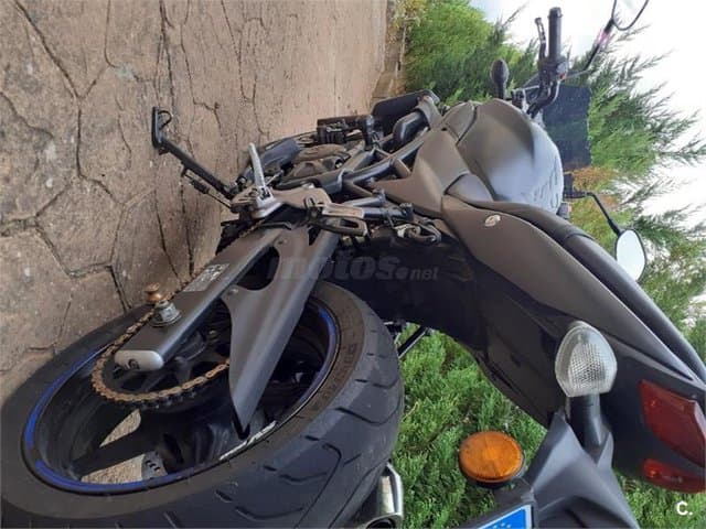 Suzuki SV 650 – Vista 5