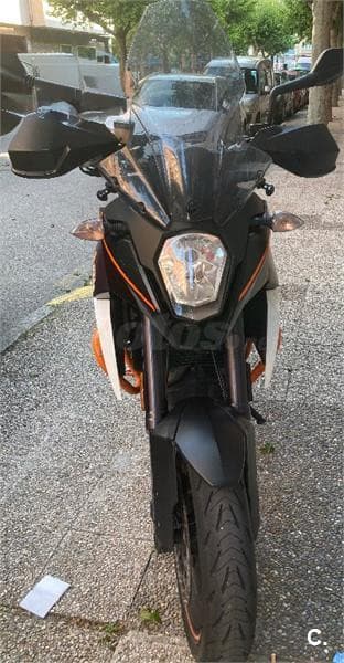 KTM 990 SUPERMOTO – Vista 4