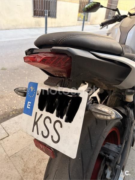 Yamaha MT-07 – Vista 11