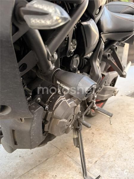 Yamaha MT-07 – Vista 6