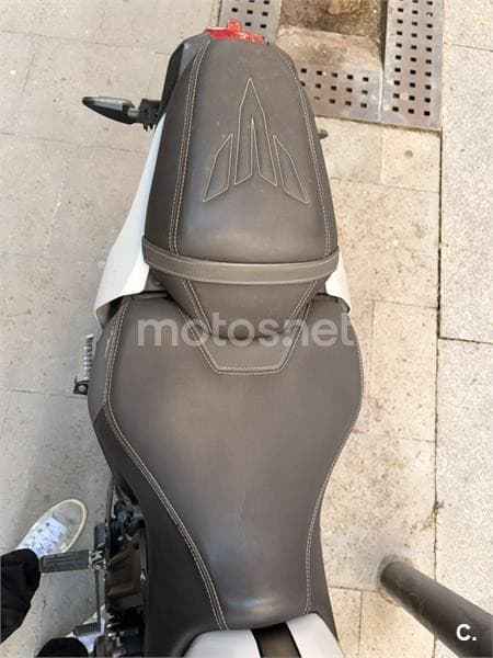 Yamaha MT-07 – Vista 9