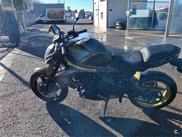 Kawasaki ER 6N – Vista 3