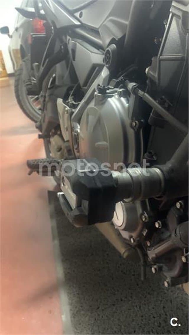 Kawasaki Z 650 – Vista 3