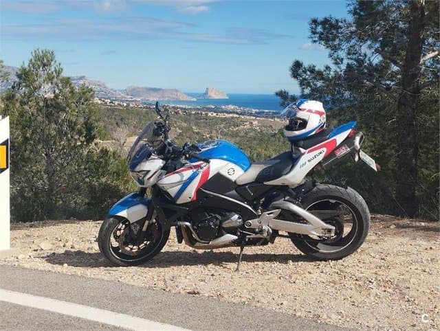 Suzuki B-KING 1340 6500 € 2008 Alicante - 1