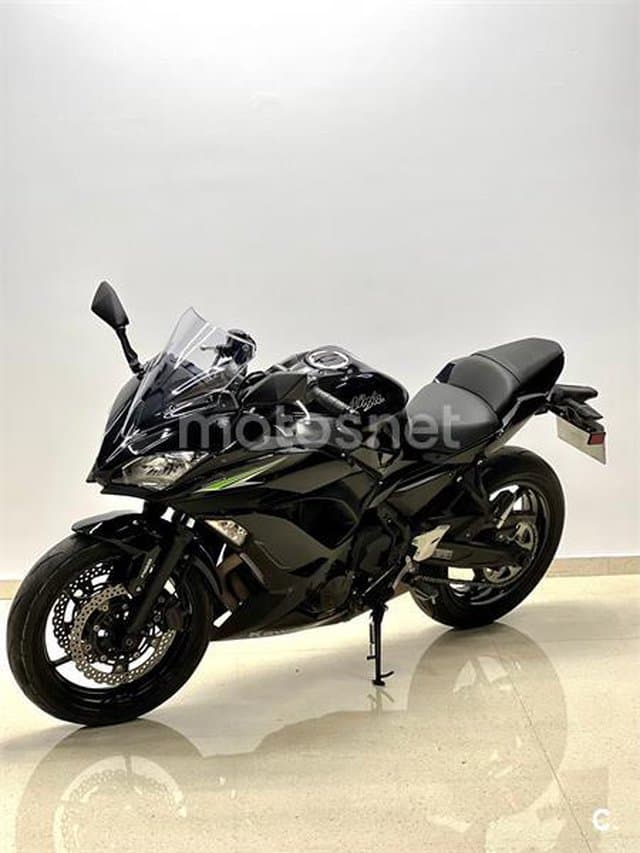 Kawasaki Ninja 650 – Vista 4