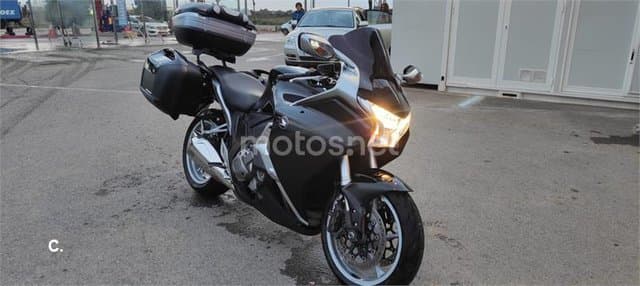 Honda VFR 1200 F DCT 3800 € 2012 Madrid - 2