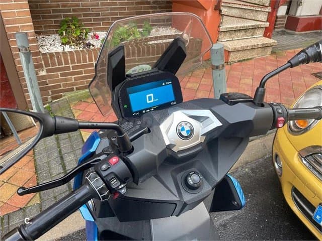 BMW C 400 X – Vista 1