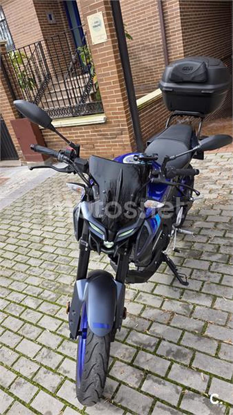 Yamaha MT-125 – Vista 4