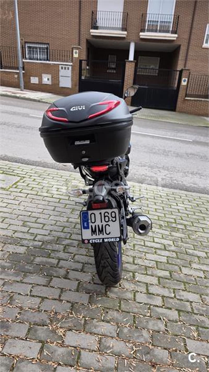 Yamaha MT-125 – Vista 5