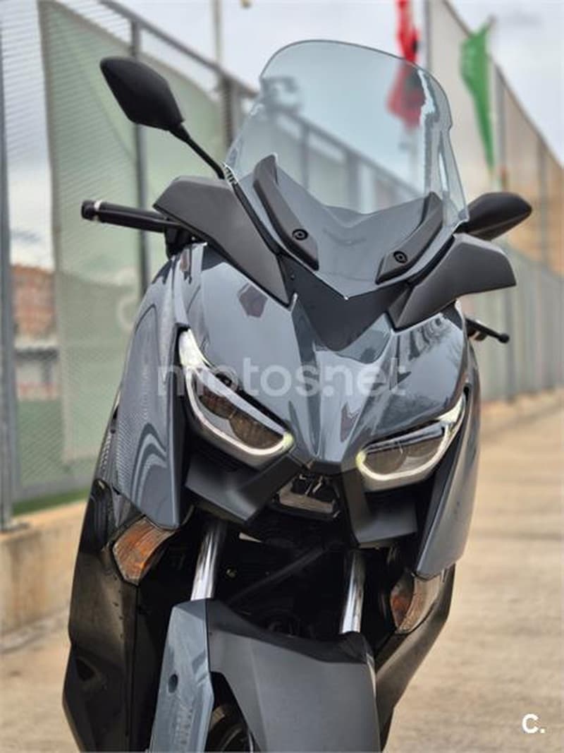 Yamaha XMAX 300 5499 € 2022 Valencia - 2