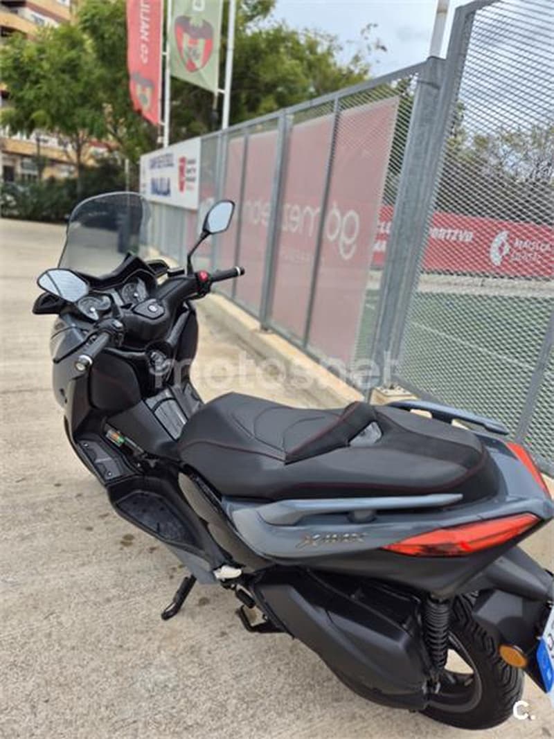 Yamaha XMAX 300 5499 € 2022 Valencia - 7