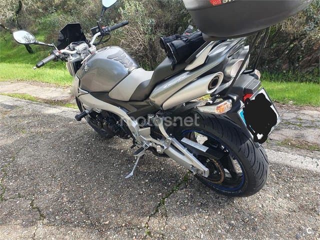 Suzuki GSR 600 2800 € 2006 Sevilla - 4