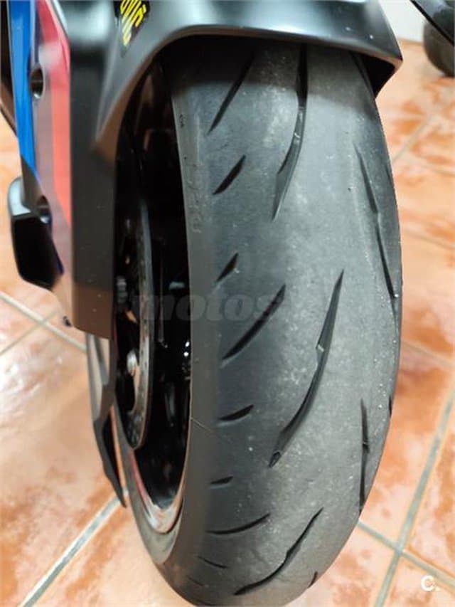 BMW S 1000 RR – Vista 8