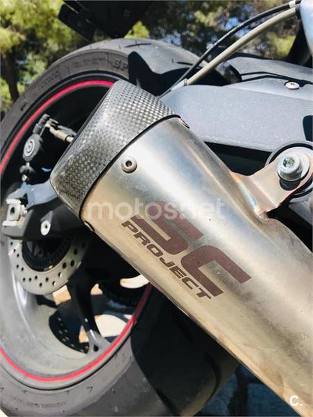 Triumph Street Triple R 5200 € 2015 Barcelona - 4