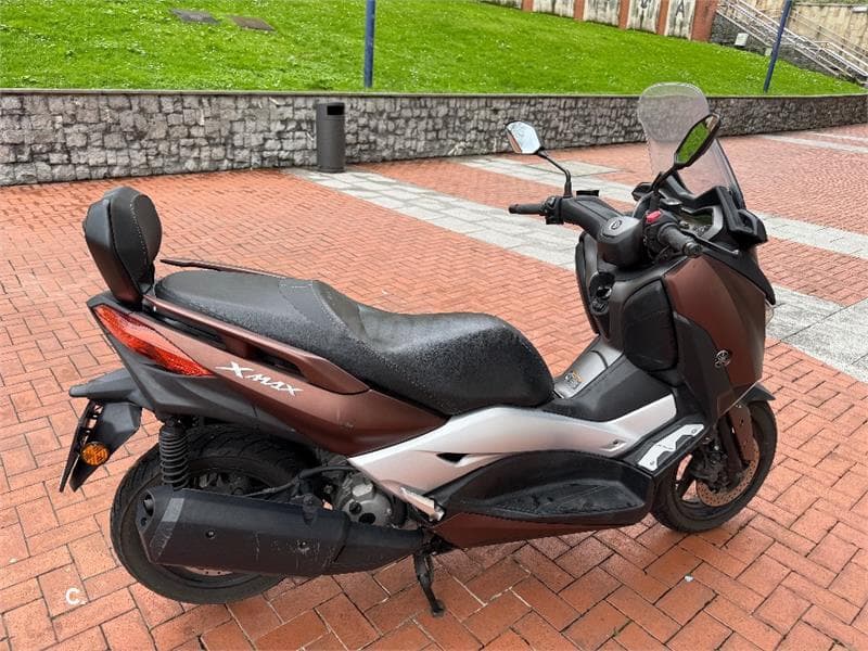 Yamaha XMAX 300 – Vista 4