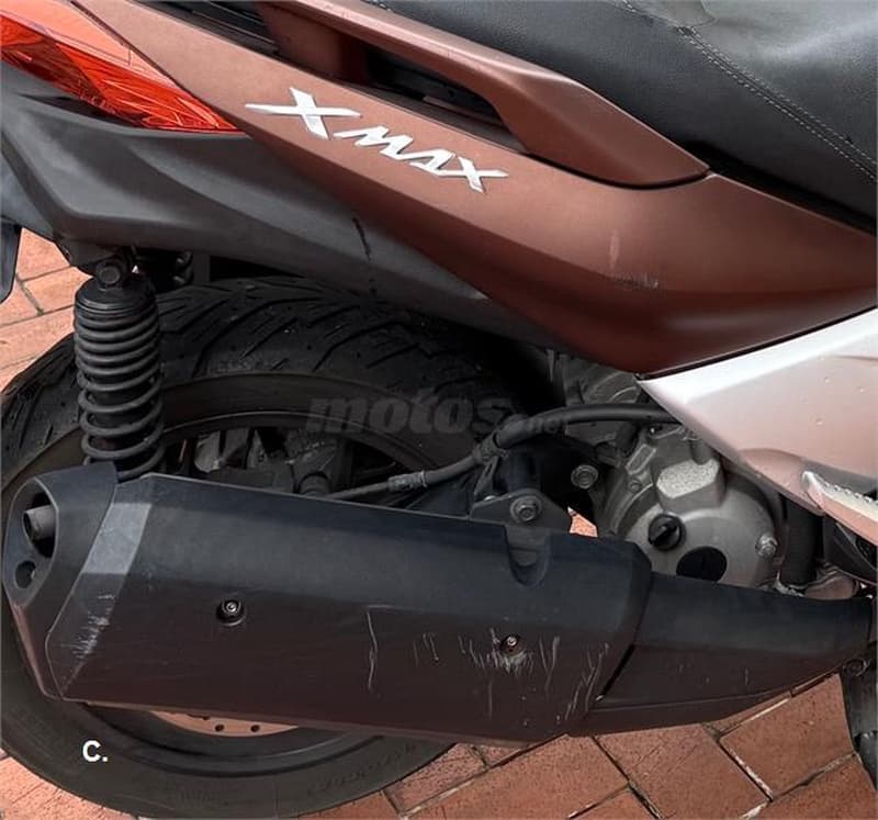 Yamaha XMAX 300 – Vista 6