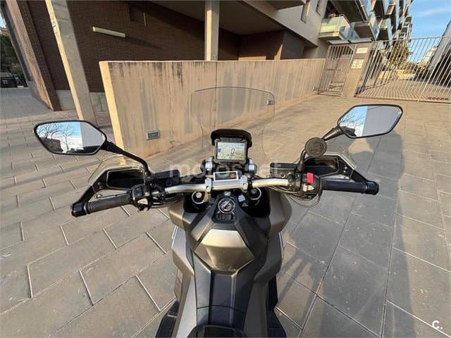 Honda X-ADV – Vista 3