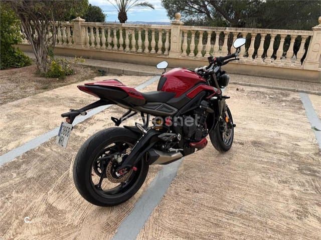 Triumph Street Triple 765 – Vista 3